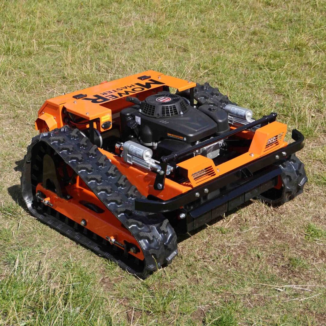 Remote Control Lawn Mower - Petrol 7 HP 'MM-NS550' Crawler Mower: Master Any Terrain with Ease