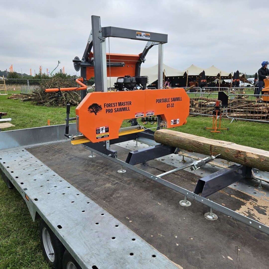 GT32 Portable Bandsaw Sawmill - Euro V 460cc LCT Engine, Electric Start (4m Track / 6m Track Options)
