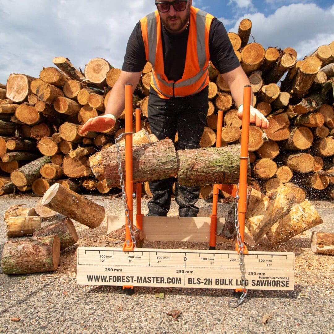 Bulk Log Sawhorse BLS-2H - Compact Precision for Multi-Log Cutting