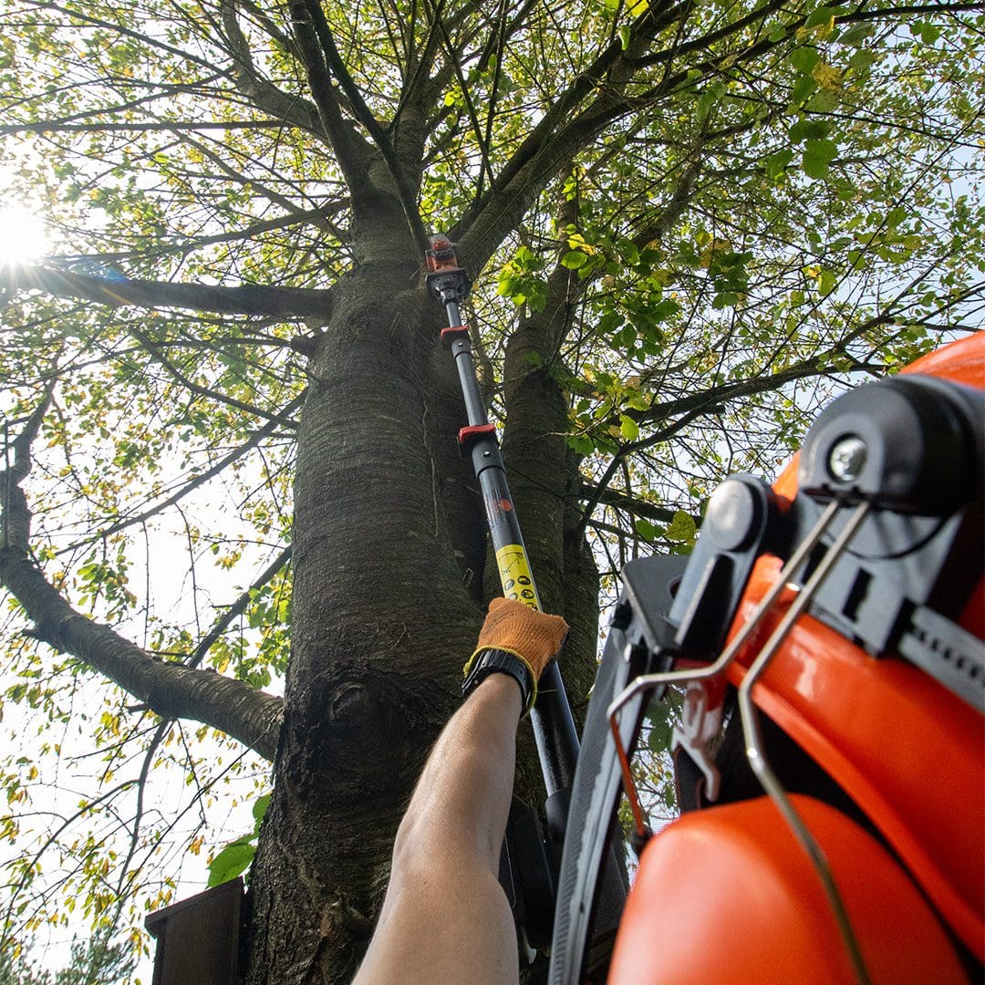 Garden Pro Telescopic Extension Pole - 1.2M to 1.75M Length