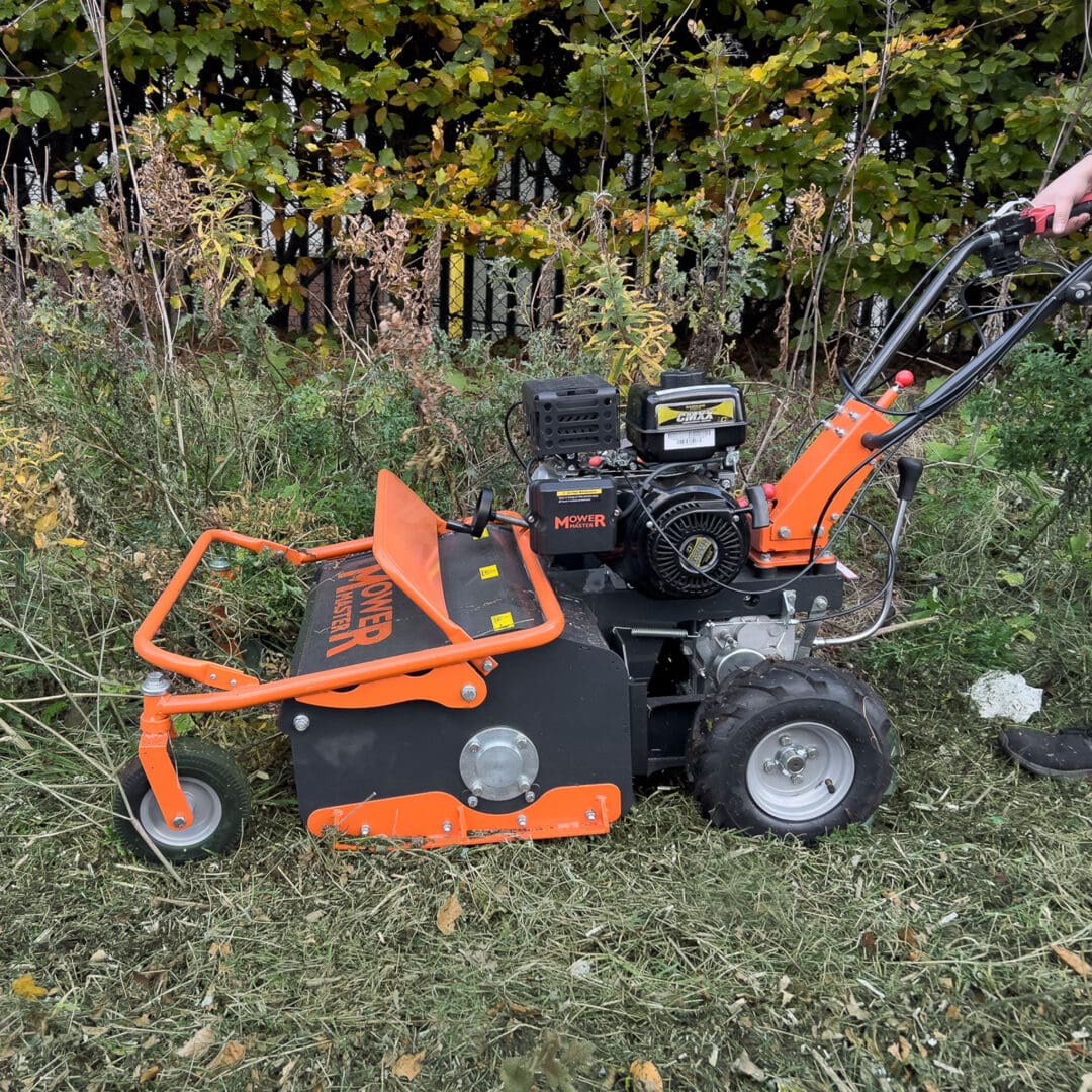 FM600S Self-Propelled Flail Mower & Brushcutter - 8hp Rough Cut Mower for Tough Terrain