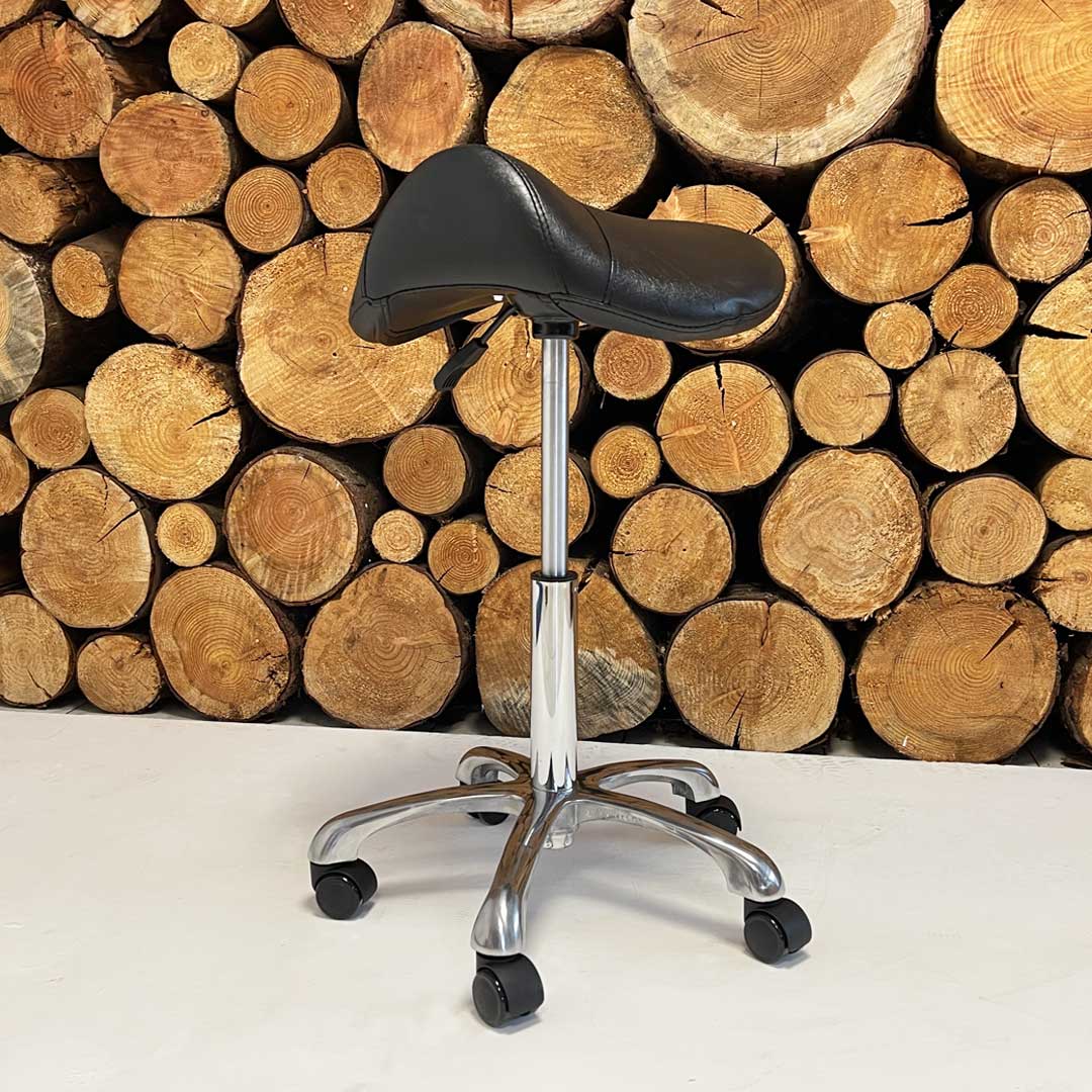 Log Splitter Saddle Stool - Adjustable Hydraulic Swivel Stool