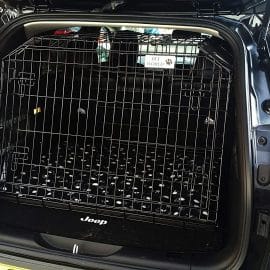 grand cherokee, dog page, pet travel crate