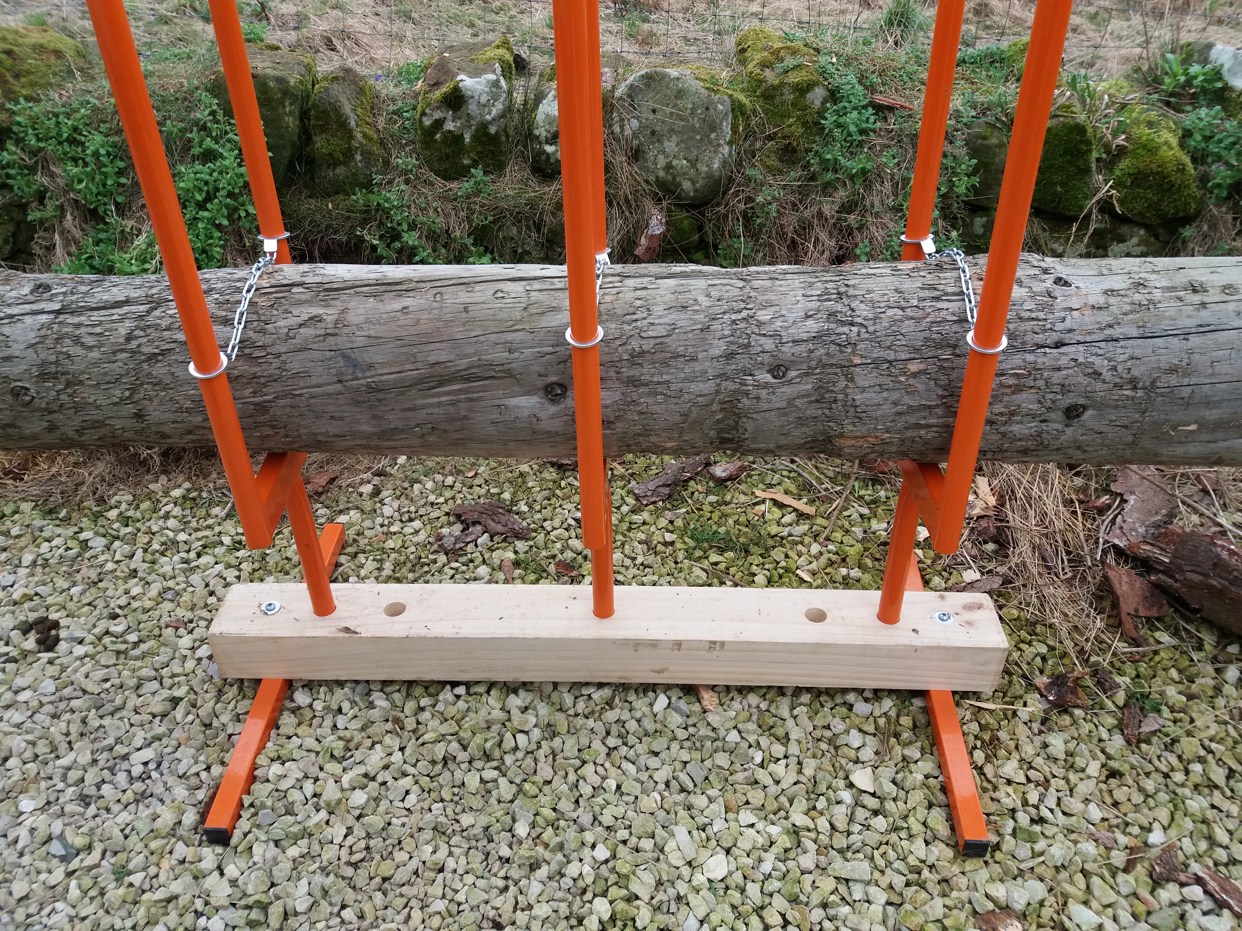 Bulk Log Stand 3 - Saw Horse - Chainsaw - Arrows