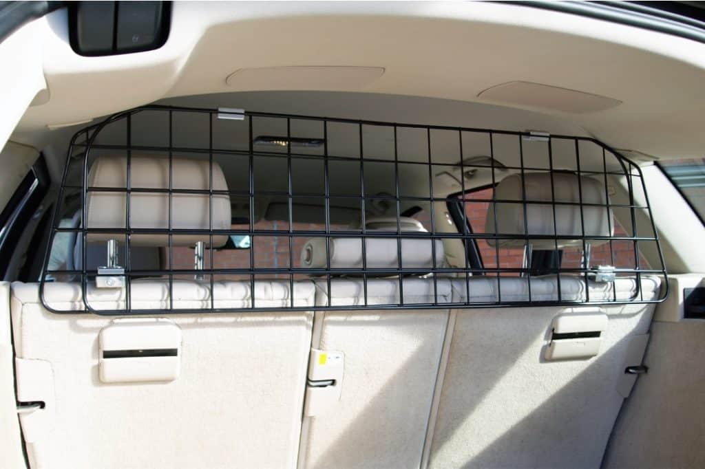 Pet World Volkswagen Caddy Maxi Life 2003 Onward Car Dog Cage Crate Pet