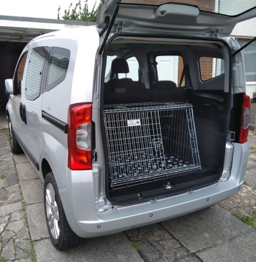 fiat qubo, car dog cage, travel pet crate