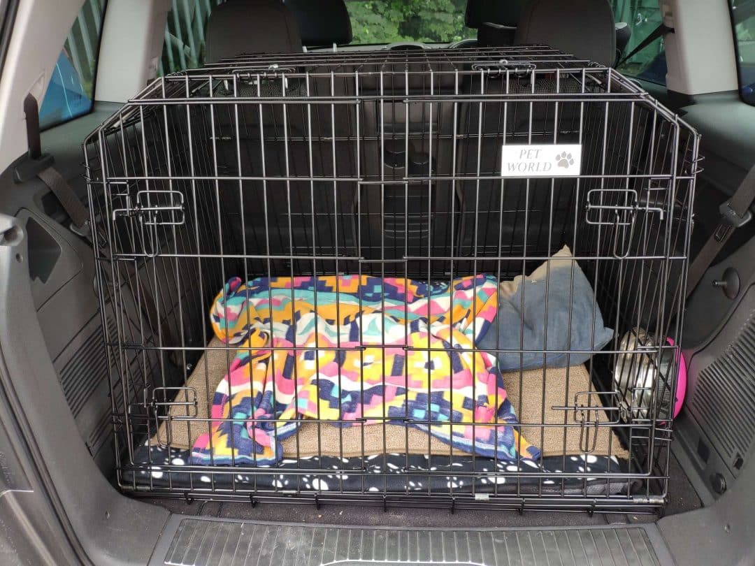 vauxhall Zafira , pet travel cage, car dog crate