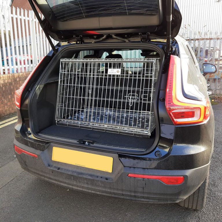 CAR DOG TRAVEL CRATE VOLVO XC40 ArrowsUK